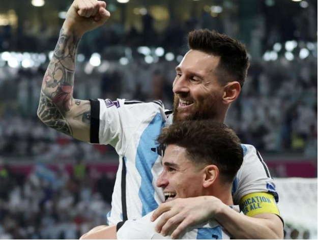Argentina defeated Australia with the score of 2-1 to advance to the round of 8￼